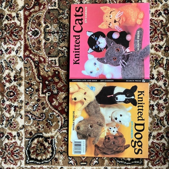 Knitted Cats and Dogs book by Joy Gammon - Picture 1 of 4